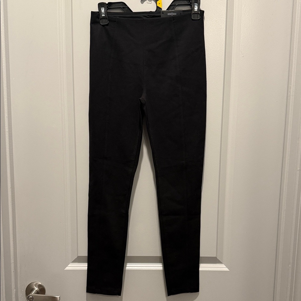 Liverpool Black Leggings | Sz 26P